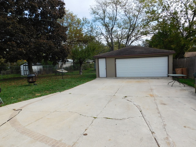 185 Washington Blvd, Hoffman Estates, IL 60169 photo 12