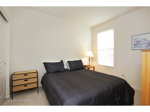 2874 Cascade Falls Cir, Elgin, IL 60124 photo 8