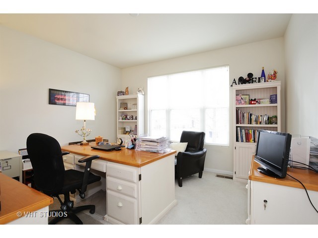 2874 Cascade Falls Cir, Elgin, IL 60124 photo 9