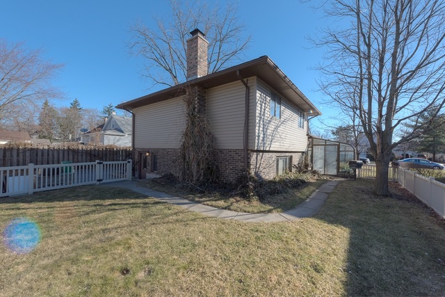 18326 Grant St, Lansing, IL 60438 photo 2
