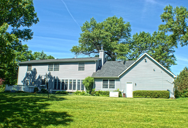 3906 Paulson Rd, Harvard, IL 60033 photo 3