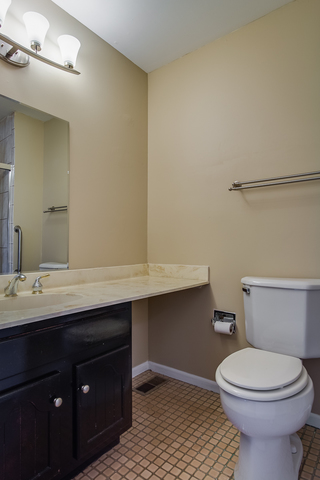 1285 W Sturbridge Dr, Hoffman Estates, IL 60192 photo 15