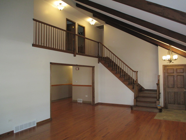 617 N Walnut St, Itasca, IL 60143 photo 3