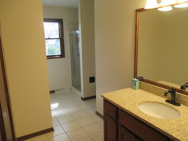 617 N Walnut St, Itasca, IL 60143 photo 17