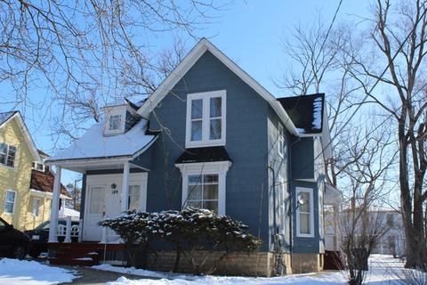 149 S Porter St, Elgin, IL 60120 photo 2