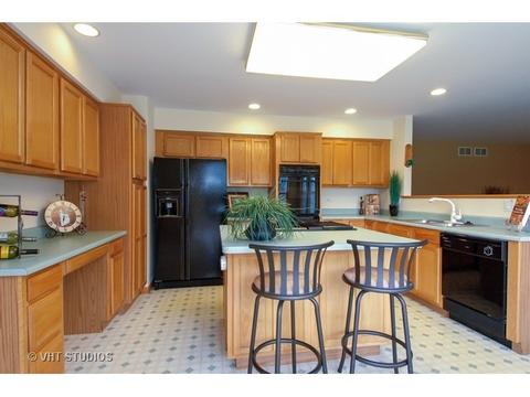 1509 Della Dr, Hoffman Estates, IL 60169 photo 7
