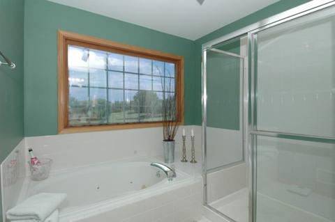 1509 Della Dr, Hoffman Estates, IL 60169 photo 15