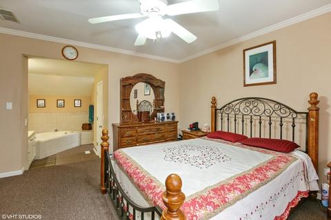 534 Shenandoah Trl, Elgin, IL 60123 photo 13