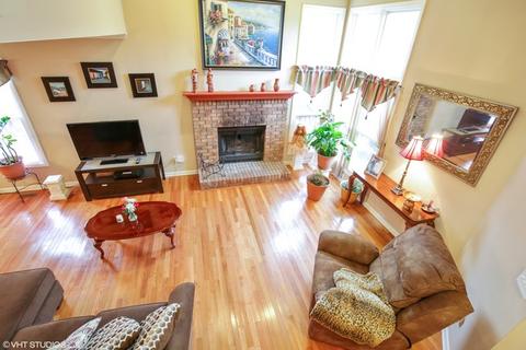534 Shenandoah Trl, Elgin, IL 60123 photo 5