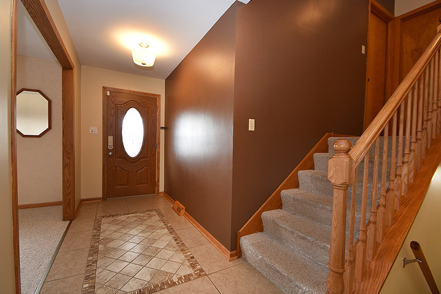 2824 193rd St, Lansing, IL 60438 photo 4