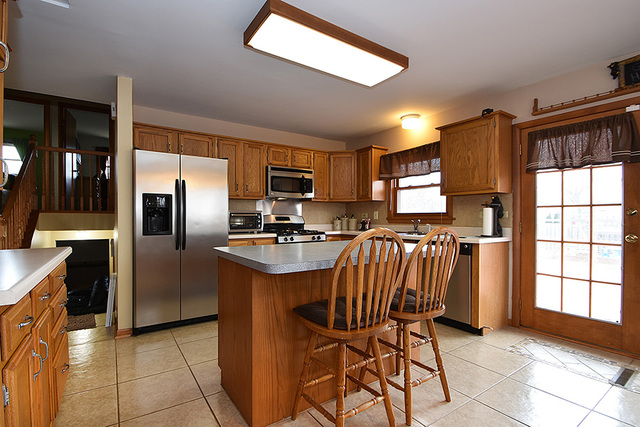 2824 193rd St, Lansing, IL 60438 photo 8