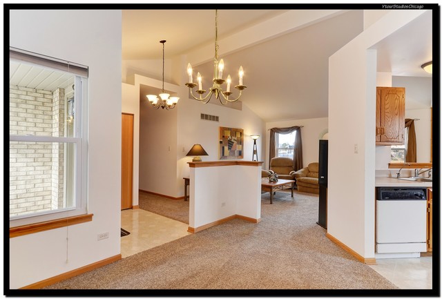 4705 Mallard Ln, Plainfield, IL 60586 photo 3