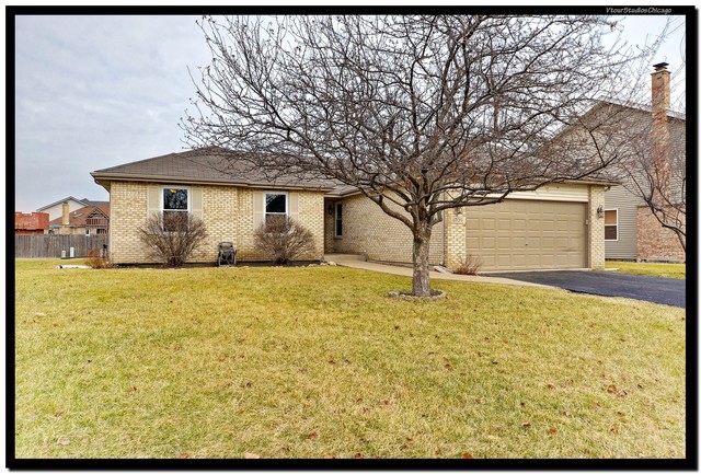 4705 Mallard Ln, Plainfield, IL 60586 photo 1