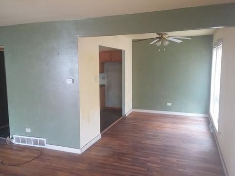 16605 Hermitage Ave, Markham, IL 60428 photo 2