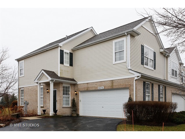24231 Leski Ln, Plainfield, IL 60585 photo 1
