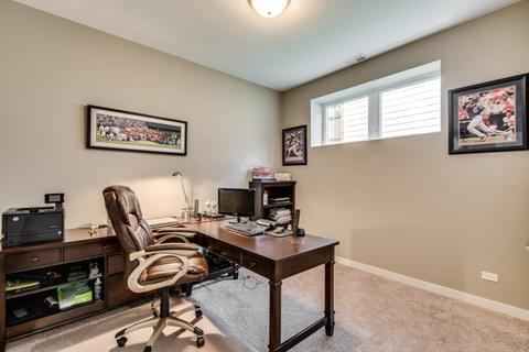 4159 W Eddy St, Chicago, IL 60641 photo 24