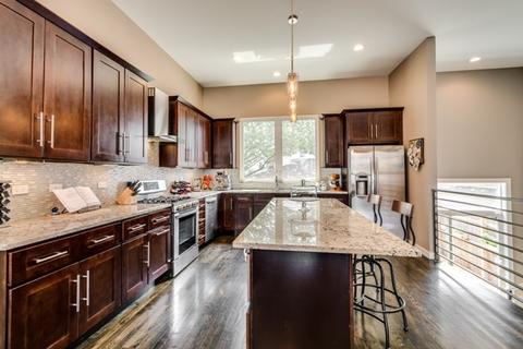 4159 W Eddy St, Chicago, IL 60641 photo 6