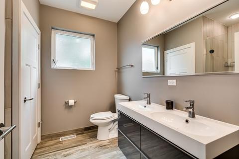 4159 W Eddy St, Chicago, IL 60641 photo 15
