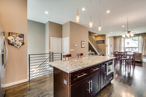 4159 W Eddy St, Chicago, IL 60641 photo 8