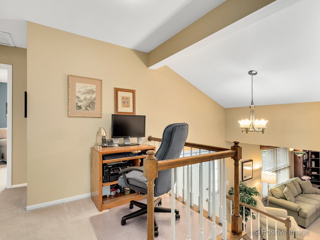 1506 Huntleigh Dr, Wheaton, IL 60189 photo 14