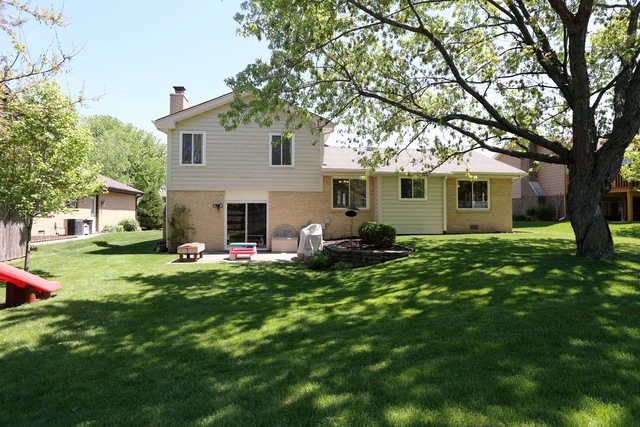 1506 Huntleigh Dr, Wheaton, IL 60189 photo 23