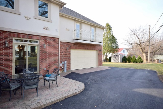 141 E Madison St, Elmhurst, IL 60126 photo 24
