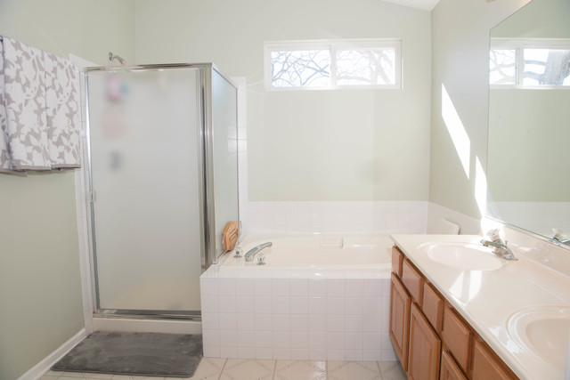 1496 Vineyard Dr, Gurnee, IL 60031 photo 9