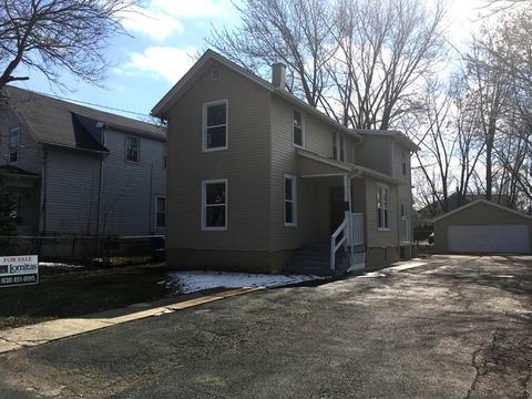 749 Spring St, Aurora, IL 60505 photo 2