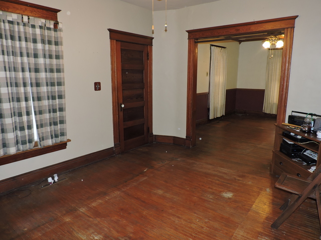 379 S Yates Ave, Kankakee, IL 60901 photo 5