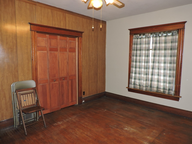 379 S Yates Ave, Kankakee, IL 60901 photo 6