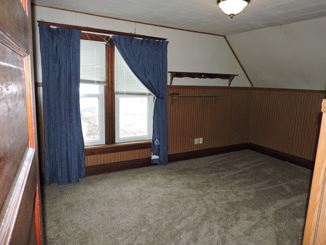 379 S Yates Ave, Kankakee, IL 60901 photo 13