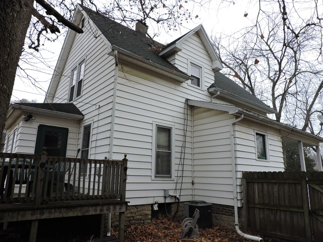 379 S Yates Ave, Kankakee, IL 60901 photo 3