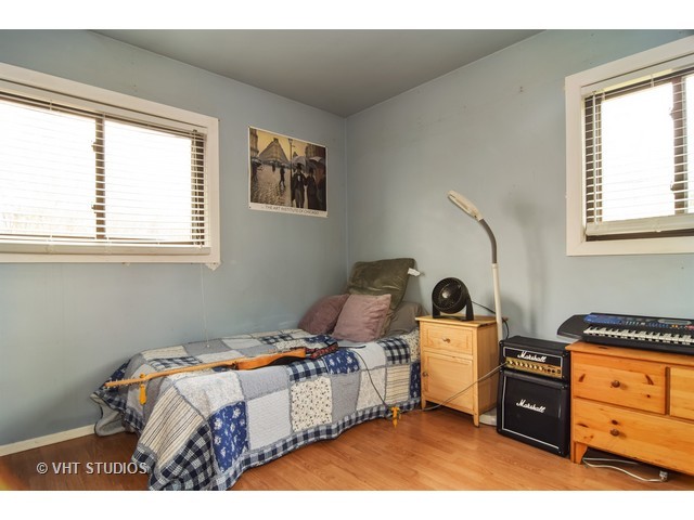 435 Westview St, Hoffman Estates, IL 60169 photo 8