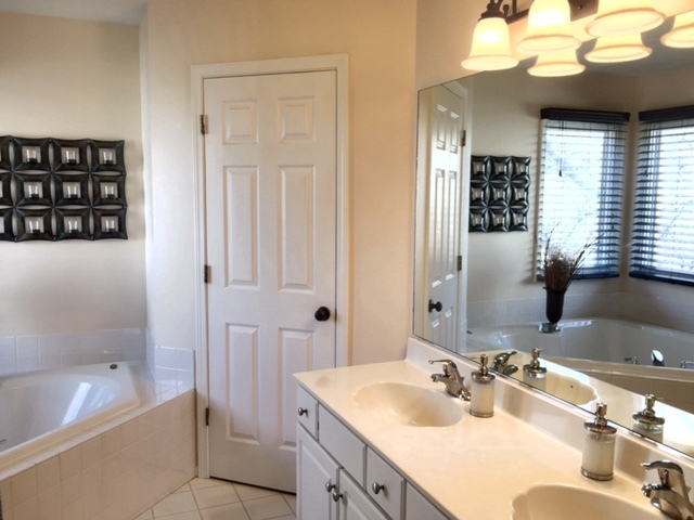 285 Cardiff Dr, Algonquin, IL 60102 photo 14