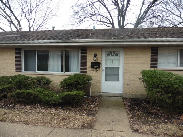 825 Valley Stream Dr #C, Wheeling, IL 60090 photo 1