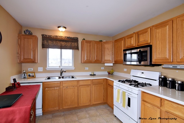 3720 Hoffman St, Plano, IL 60545 photo 7