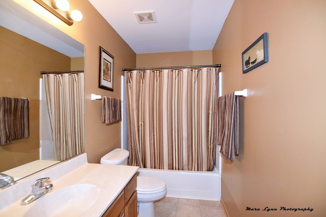 3720 Hoffman St, Plano, IL 60545 photo 12