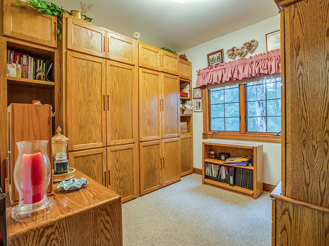 958 La Costa Ave, Bartlett, IL 60103 photo 7