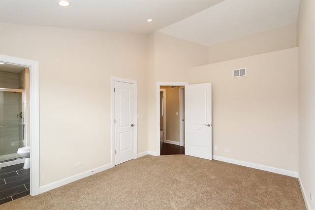489 Harvard Ln, Bartlett, IL 60103 photo 18