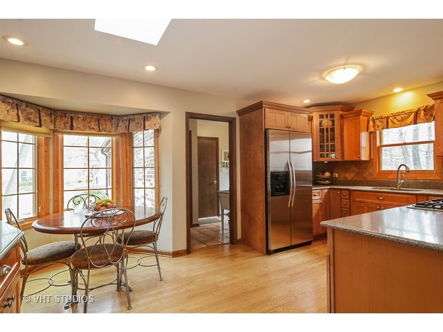 4109 Oaksbury Ln, Rolling Meadows, IL 60008 photo 4