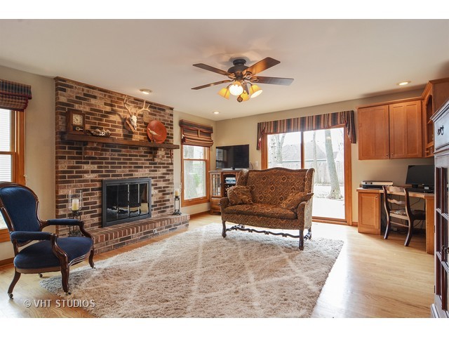 4109 Oaksbury Ln, Rolling Meadows, IL 60008 photo 8