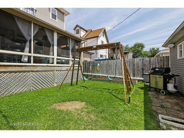 4035 W Patterson Ave, Chicago, IL 60641 photo 19