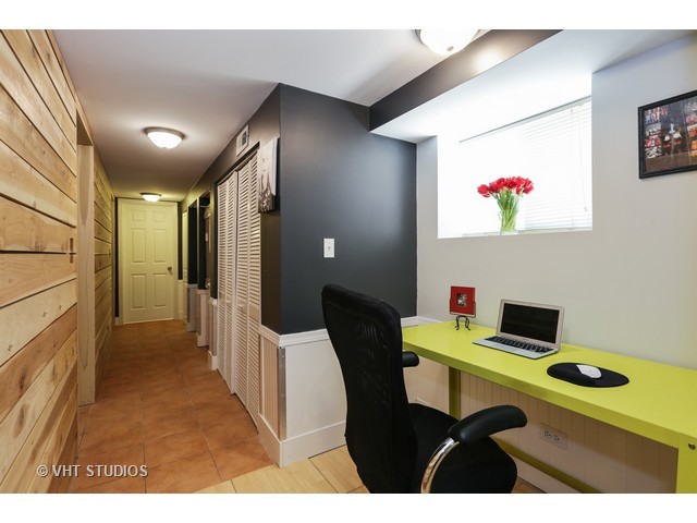4035 W Patterson Ave, Chicago, IL 60641 photo 8