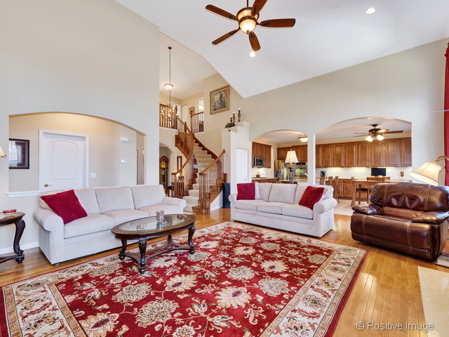 133 Regency Dr, Bartlett, IL 60103 photo 8