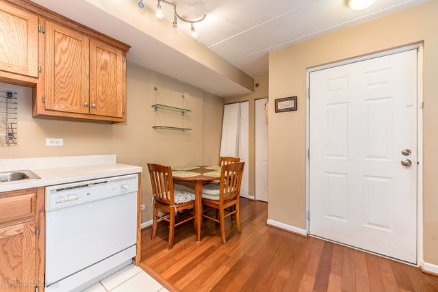 7326 40th St #3F, Lyons, IL 60534 photo 5