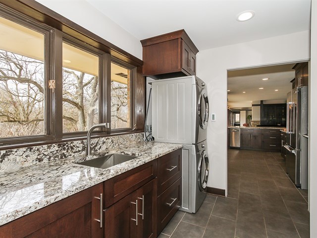 349 Old Sutton Rd, Barrington, IL 60010 photo 12