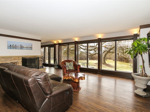 349 Old Sutton Rd, Barrington, IL 60010 photo 13