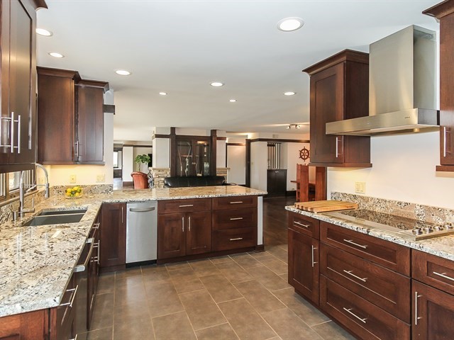 349 Old Sutton Rd, Barrington, IL 60010 photo 7