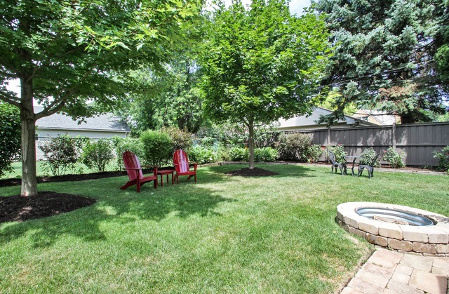 836 Walter Ave, Des Plaines, IL 60016 photo 24