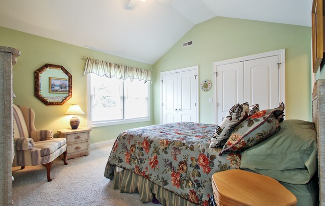 836 Walter Ave, Des Plaines, IL 60016 photo 17